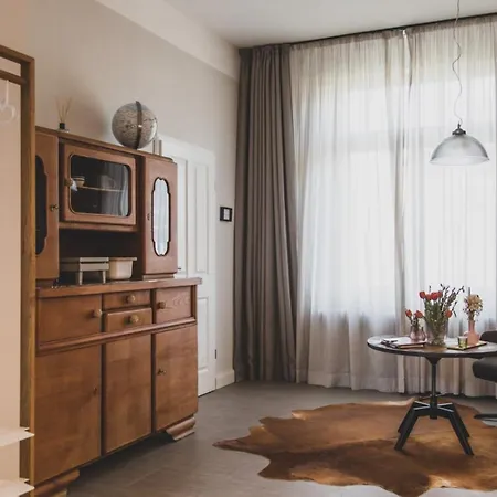 Apartment Logierhaus M *